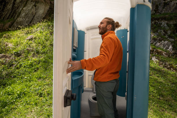 Best Emergency porta potty rental  in Algonquin, IL