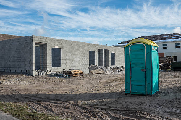 Portable restroom solutions in Algonquin, IL